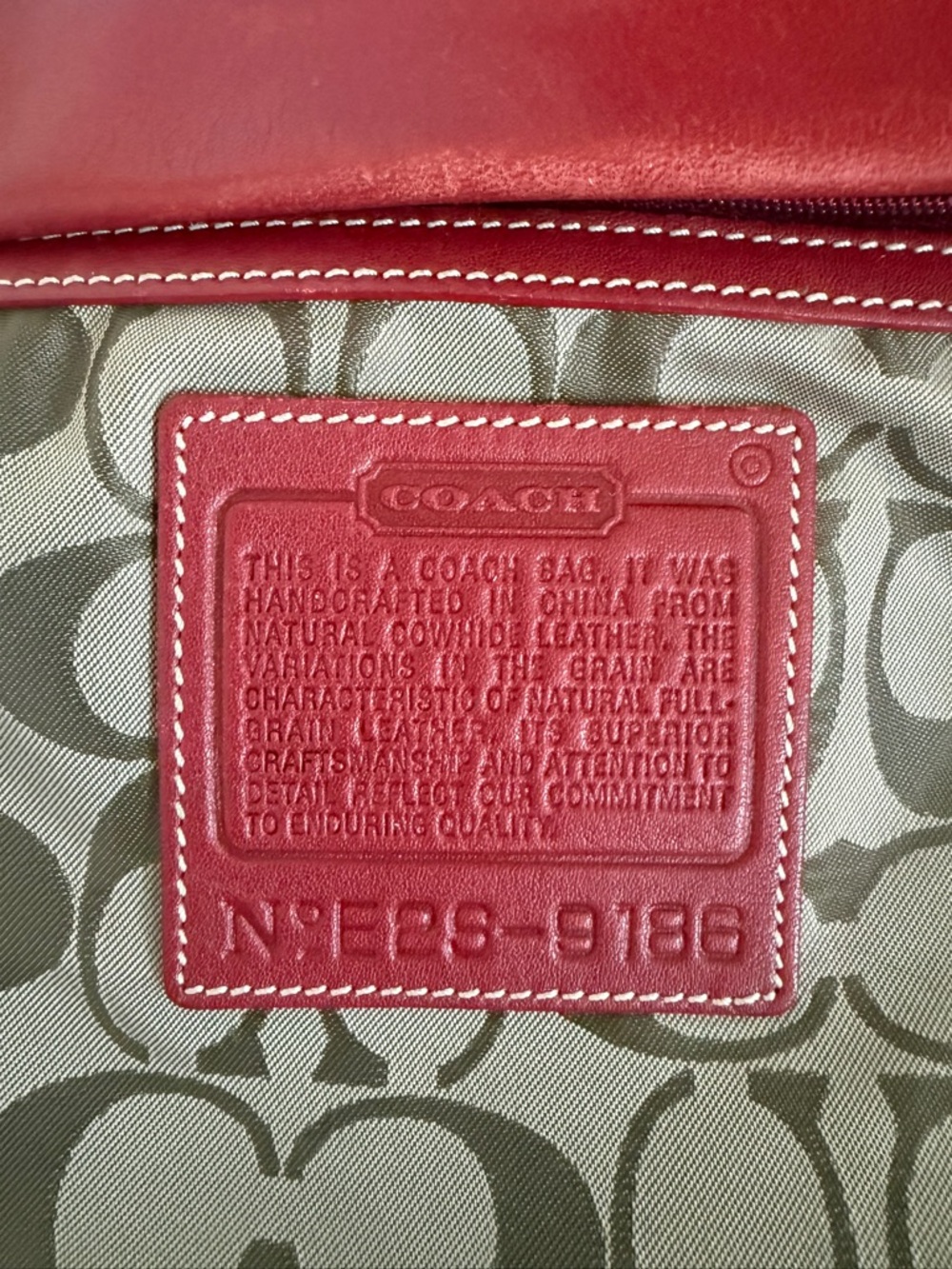 COACH LEGACY SOHO 2002 RED LEATHER BAG #9186 - Picture 3 of 17